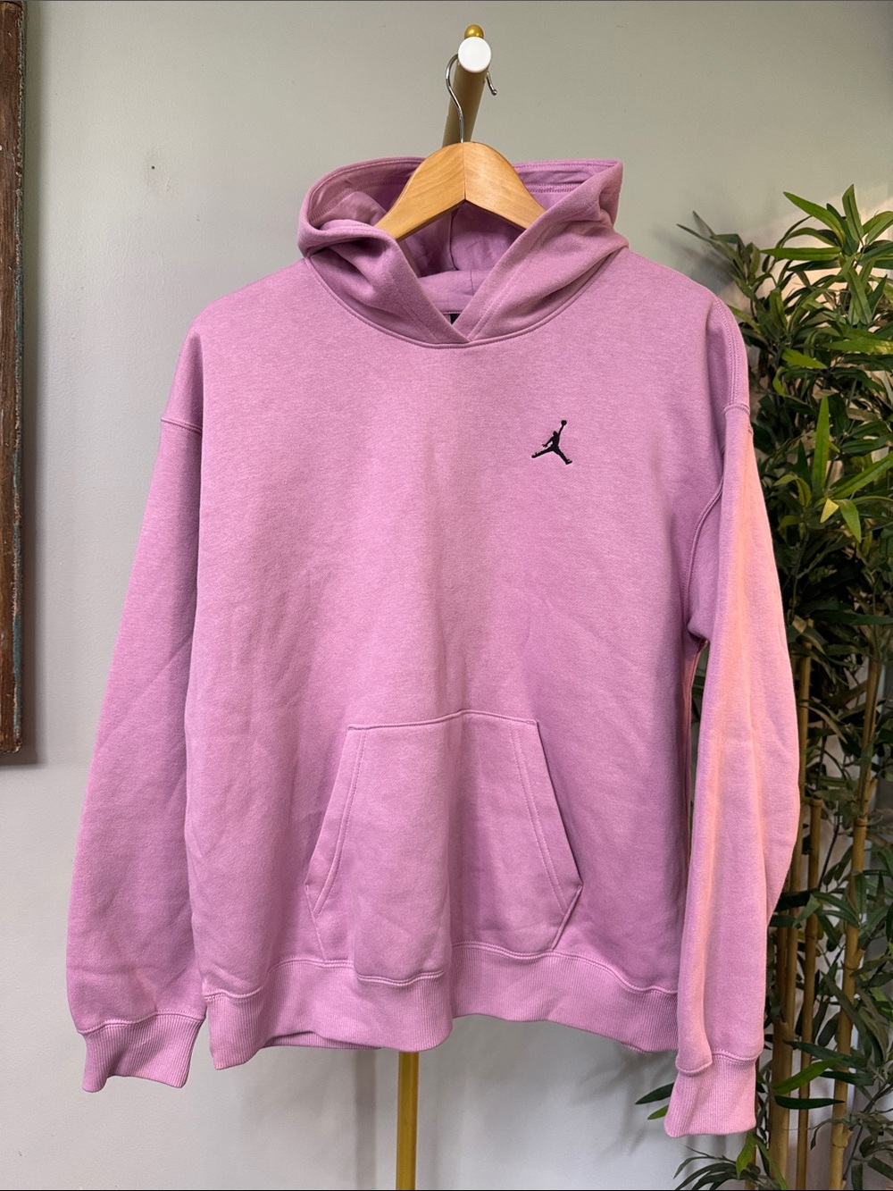 Jordan Men’s Lavender Hoodie with Black Jumpman EUC M